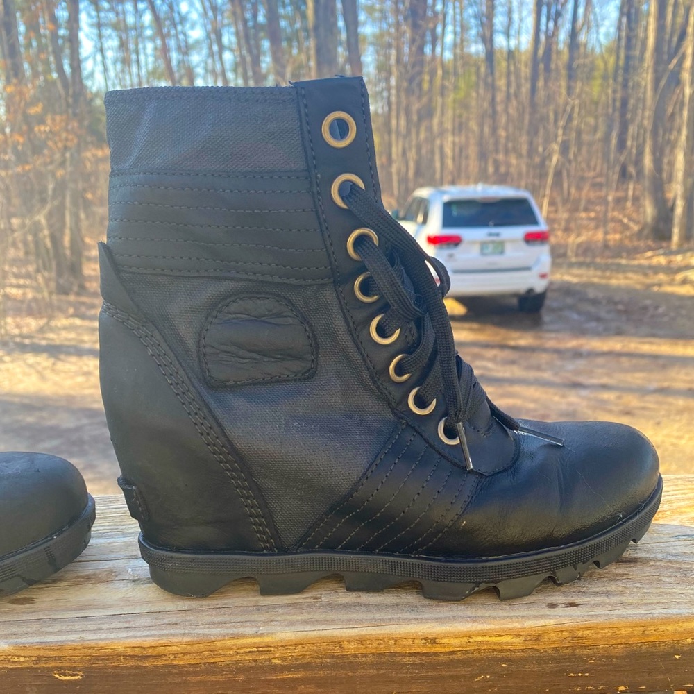 Women’s Sorel Joan of Arctic wedge boots.
